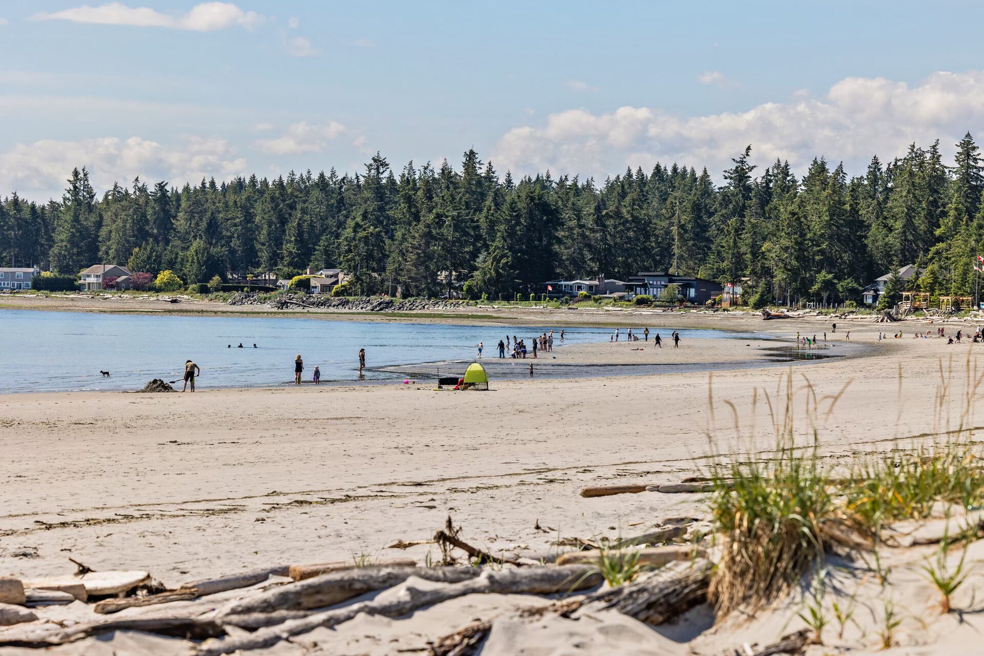 Saratoga beachfront stays on Vancouver Island