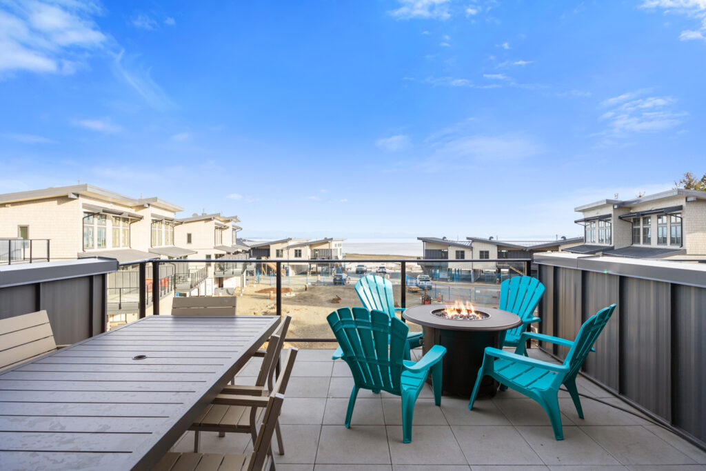 Exterior view of the Signature Townhouse showcasing its ocean view